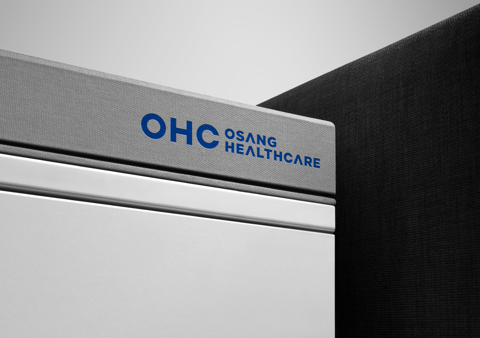 OHC 브랜드 비주얼 — 의료기기 개발·생산 바이오 헬스케어 기업사이트